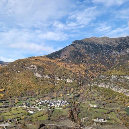 Apartamentos Turisticos: Tu Casa En Sahun Exteriör bild